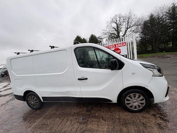 Used Renault Trafic 2016 for sale - 77577016: Photo