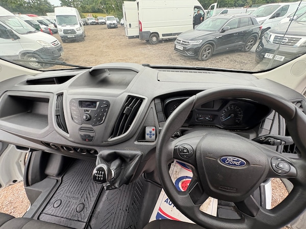 Used Ford Transit 2018 for sale - 75042707: Photo 9