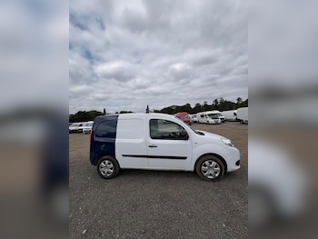 Used Renault Kangoo 2020 for sale - 79339172: Photo