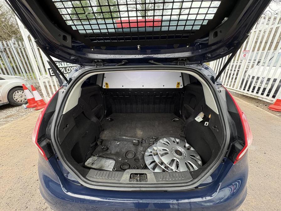 Used Ford Fiesta 2014 for sale - 77458269: Photo 17