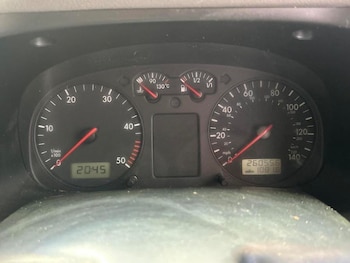 Used Volkswagen Transporter 2002 for sale - 75748563: Photo