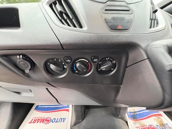 Used Ford Transit Custom 2015 for sale - 76420764: Photo