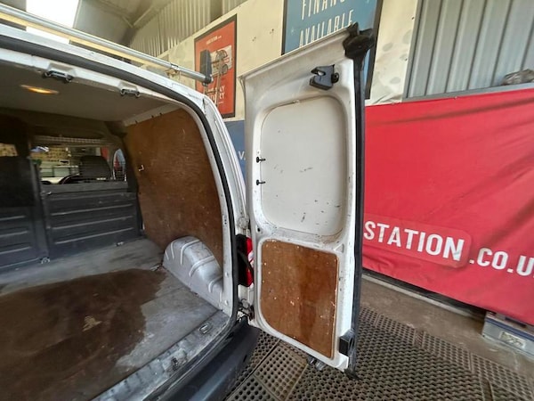 Used Volkswagen Caddy 2012 for sale - 75556094: Photo 7
