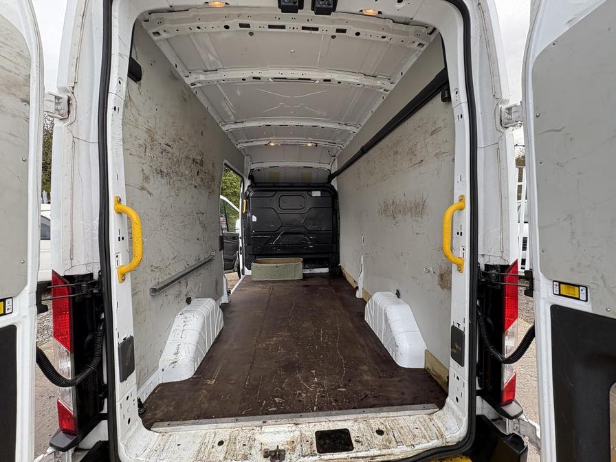 Used Ford Transit 2020 for sale - 76410917: Photo 7