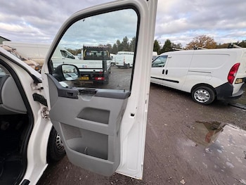 Used Volkswagen Transporter 2012 for sale - 76523737: Photo
