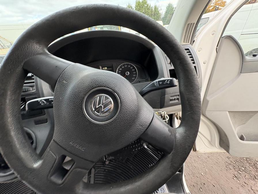 Used Volkswagen Transporter 2012 for sale - 76523737: Photo 9