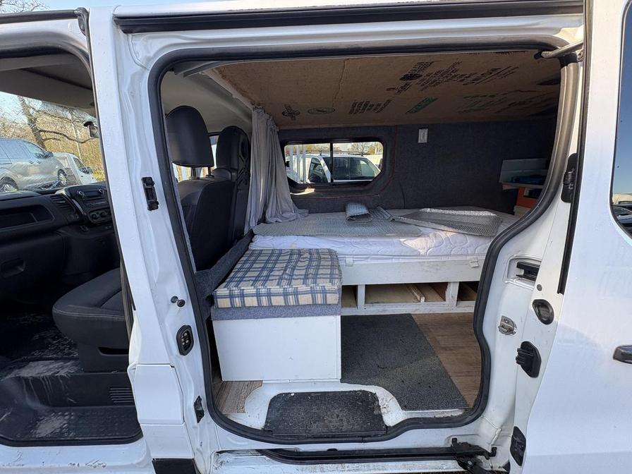 Used Vauxhall Vivaro 2018 for sale - 78051649: Photo 11