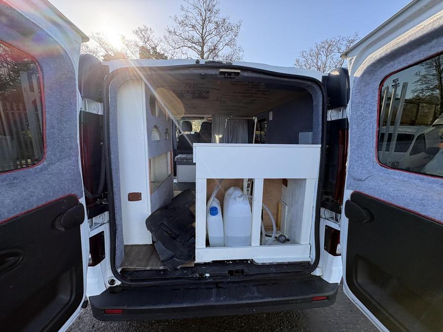 Used Vauxhall Vivaro 2018 for sale - 78051649: Photo 14