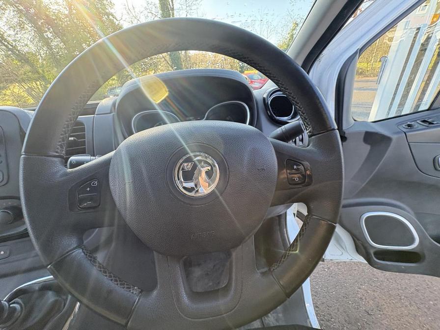 Used Vauxhall Vivaro 2018 for sale - 78051649: Photo 16