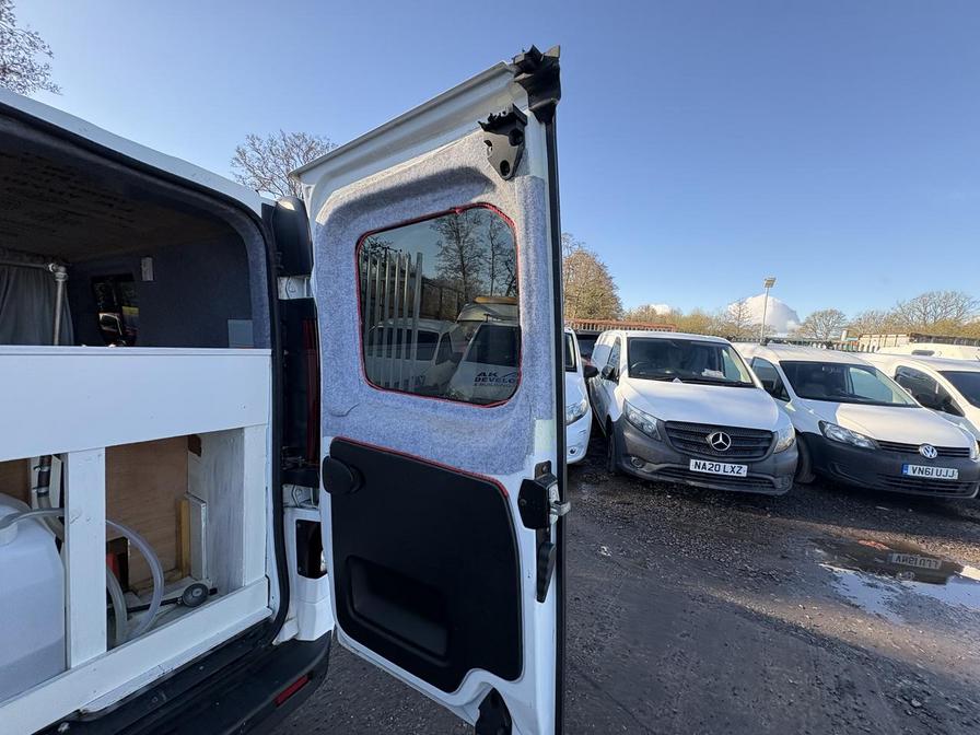 Used Vauxhall Vivaro 2018 for sale - 78051649: Photo 19