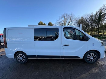 Used Vauxhall Vivaro 2018 for sale - 78051649: Photo