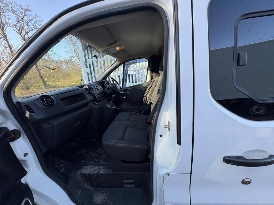 Used Vauxhall Vivaro 2018 for sale - 78051649: Photo 9