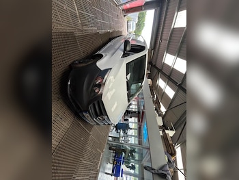 Mercedes-Benz - Vito