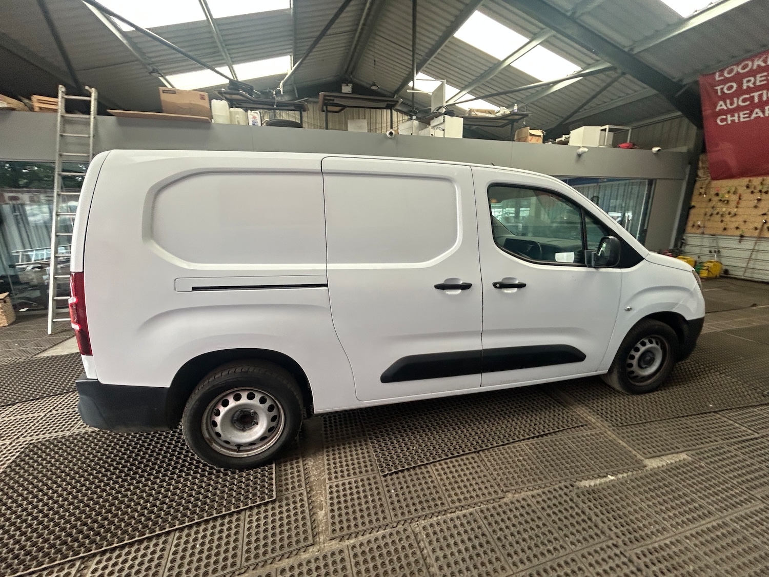 Vehicle 21