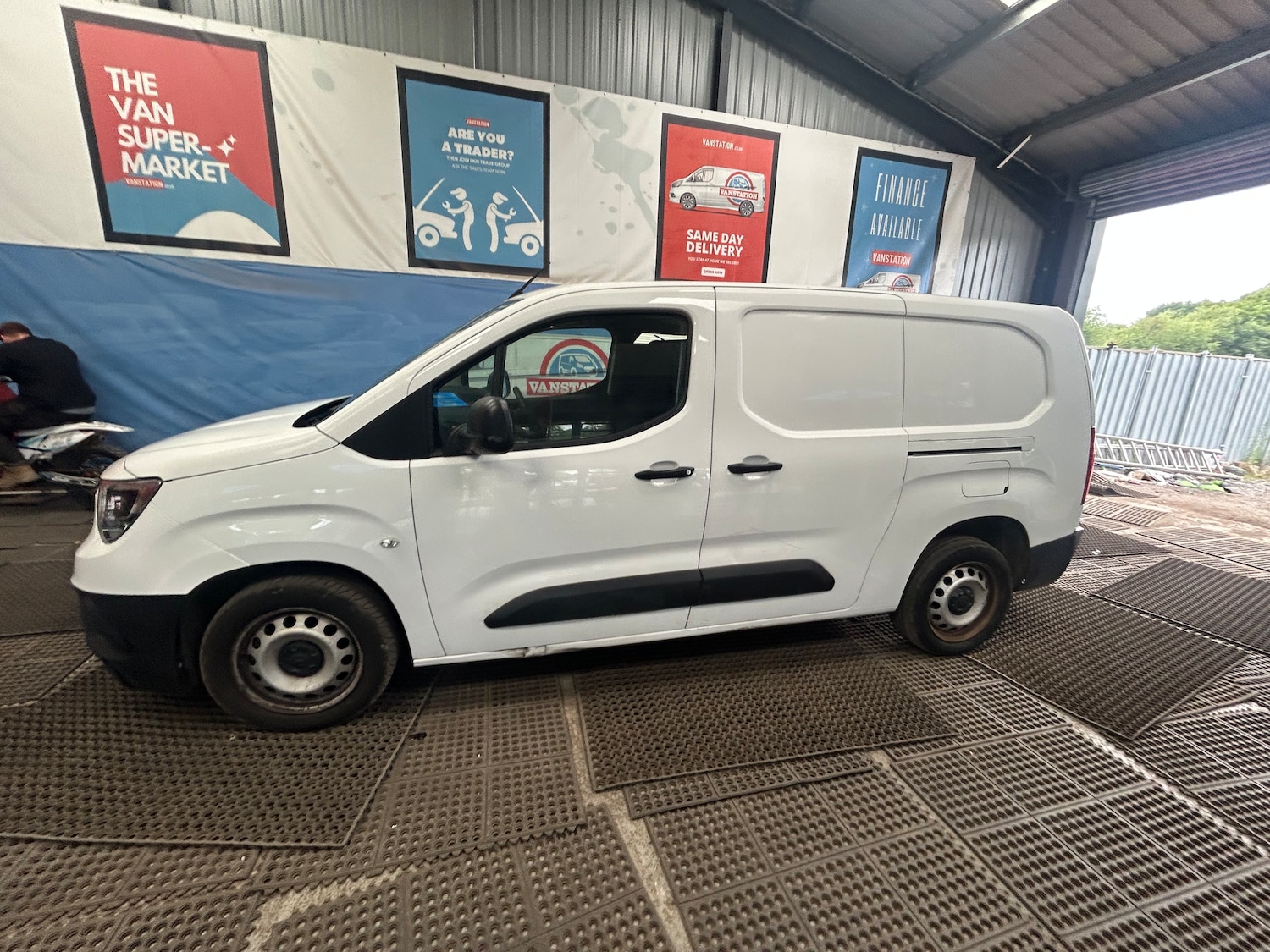 Vehicle 22