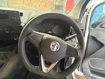 Used Vauxhall Combo 2019 for sale - 74922592: Photo