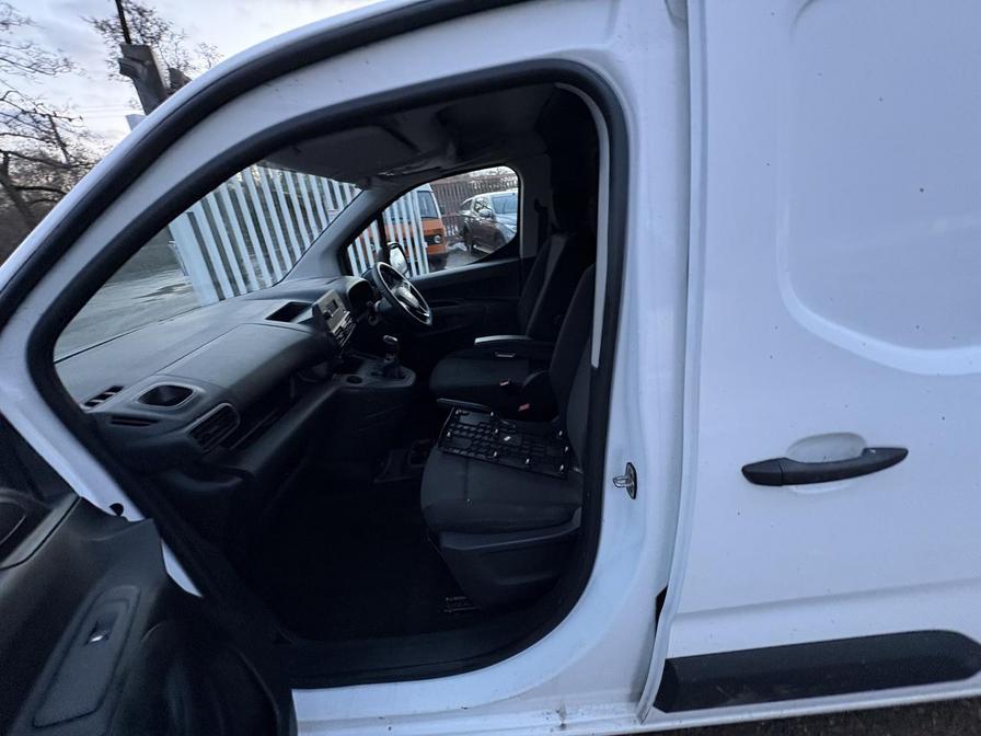 Used Vauxhall Combo 2020 for sale - 77147206: Photo 8