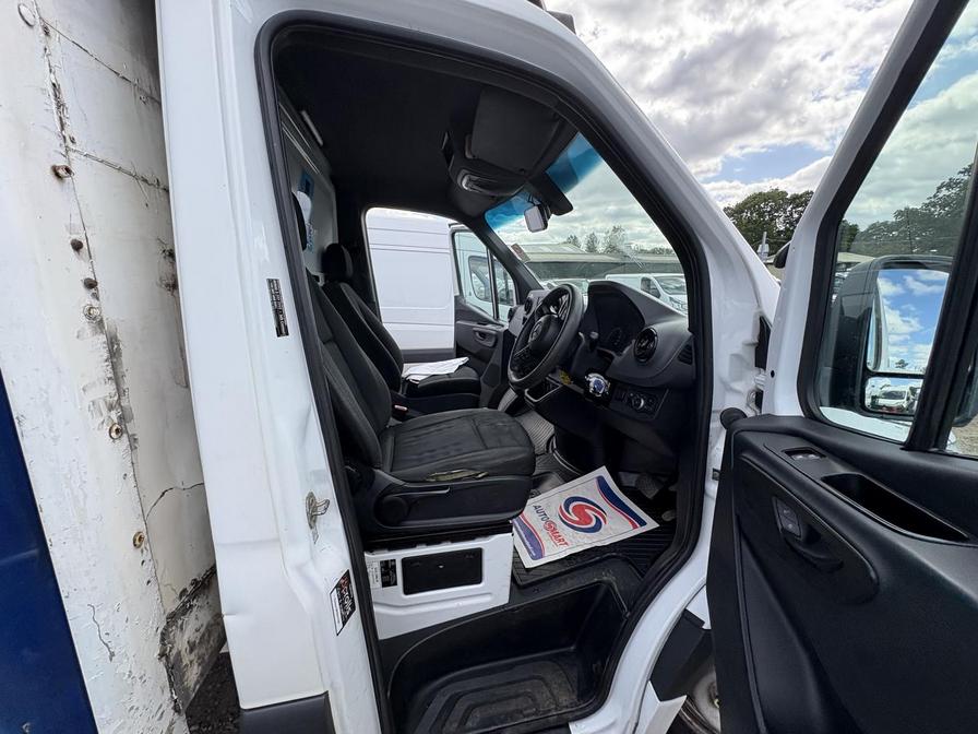 Used Mercedes-Benz Sprinter 2019 for sale - 76648625: Photo 2