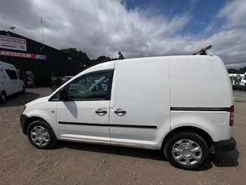 Used Volkswagen Caddy 2015 for sale - 79286980: Photo