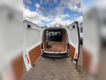 Used Volkswagen Caddy 2011 for sale - 79592450: Photo