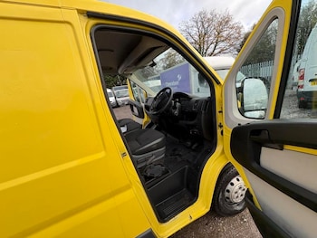 Used Peugeot Boxer 2015 for sale - 76680528: Photo