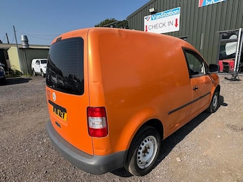 Used Volkswagen Caddy 2010 for sale - 79286971: Photo