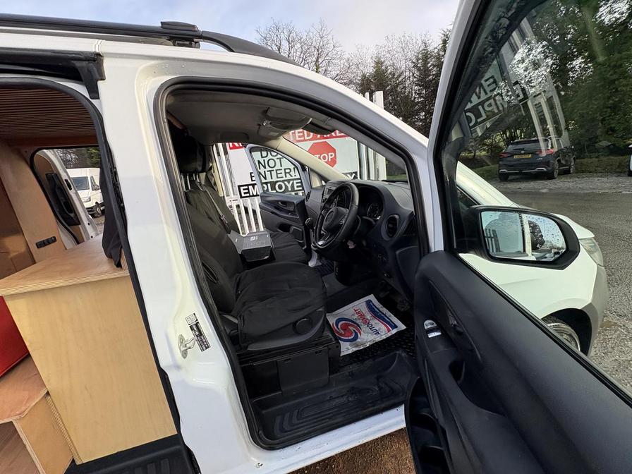 Used Mercedes-Benz Vito 2020 for sale - 76937907: Photo 20