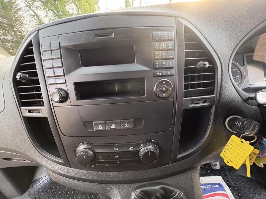 Used Mercedes-Benz Vito 2020 for sale - 76937907: Photo 21