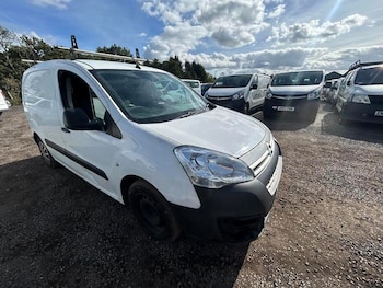 Used Citroen Berlingo 2017 for sale - 75980387: Photo