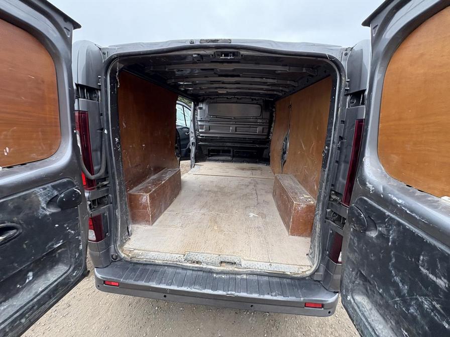 Used Vauxhall Vivaro 2017 for sale - 76285831: Photo 12