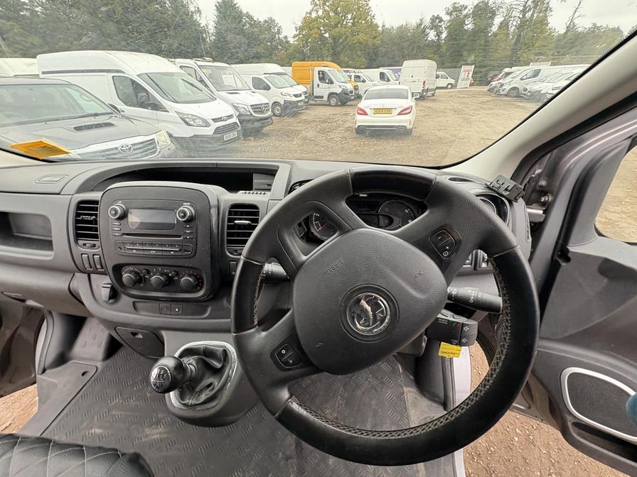 Used Vauxhall Vivaro 2017 for sale - 76285831: Photo 15