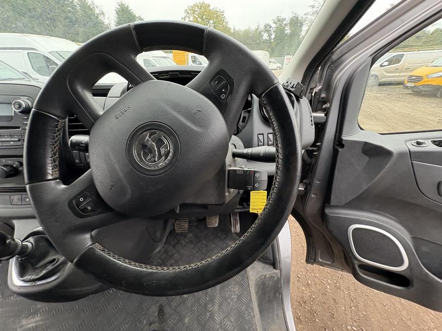 Used Vauxhall Vivaro 2017 for sale - 76285831: Photo 17