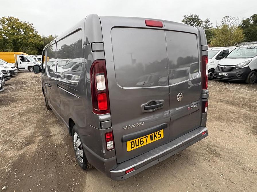 Used Vauxhall Vivaro 2017 for sale - 76285831: Photo 7