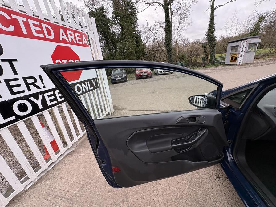 Used Ford Fiesta 2015 for sale - 78137239: Photo 13