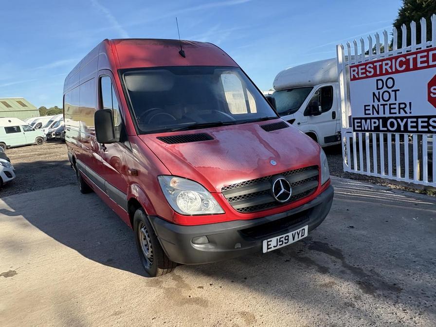 Used Mercedes-Benz Sprinter 2010 for sale - 76112730: Photo 1