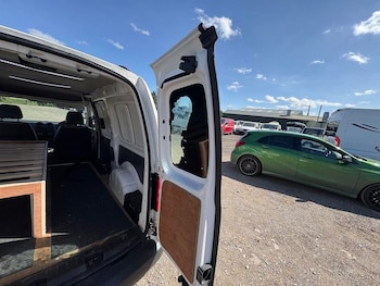 Used Volkswagen Caddy Maxi 2012 for sale - 79286997: Photo