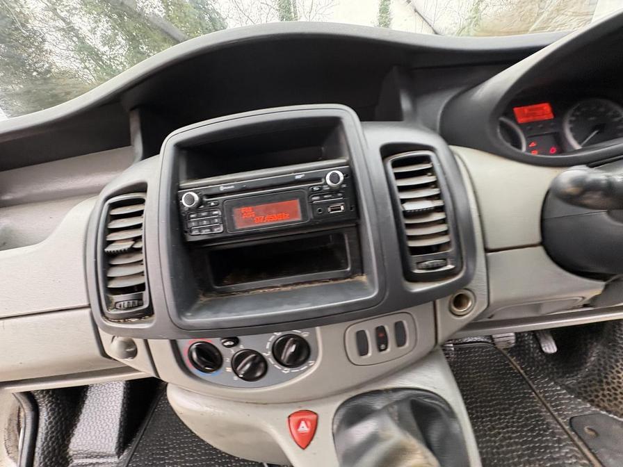 Used Vauxhall Vivaro 2013 for sale - 77899122: Photo 18