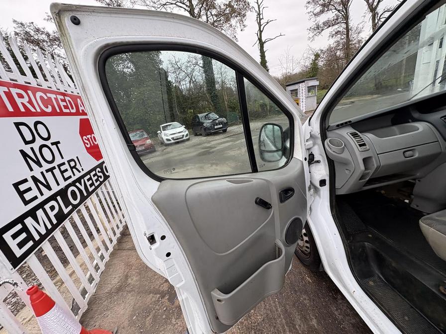 Used Vauxhall Vivaro 2013 for sale - 77899122: Photo 8