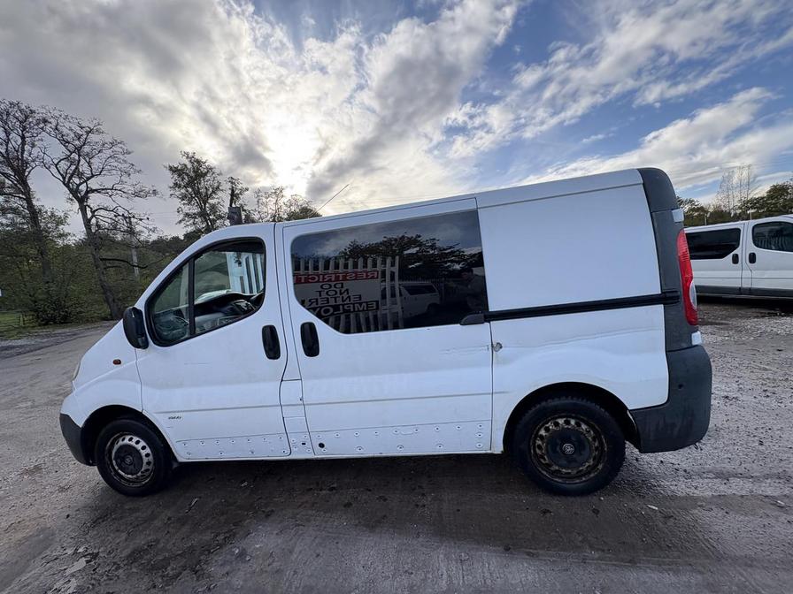 Used Vauxhall Vivaro 2013 for sale - 76442170: Photo 2