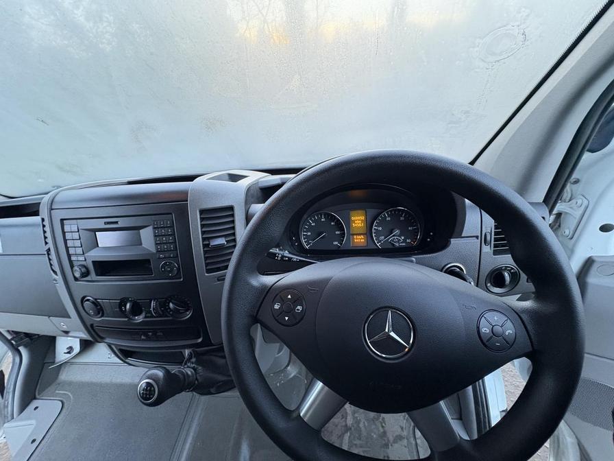 Used Mercedes-Benz Sprinter 2017 for sale - 76745800: Photo 8