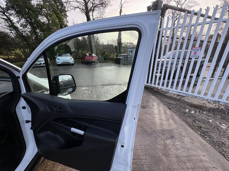 Used Ford Transit Connect 2017 for sale - 76875460: Photo 16