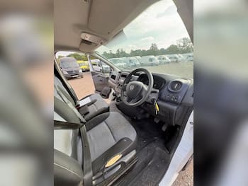 Used Vauxhall Vivaro 2016 for sale - 79648131: Photo
