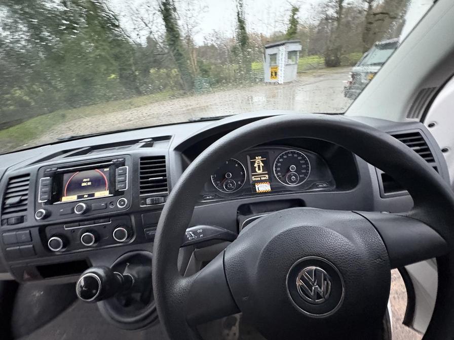 Used Volkswagen Transporter 2015 for sale - 76827028: Photo 11