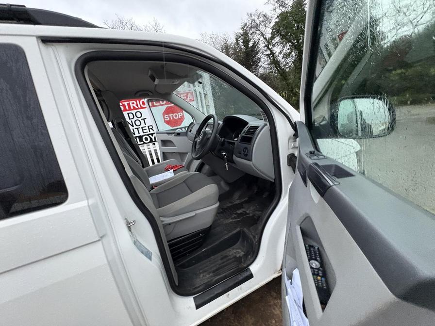 Used Volkswagen Transporter 2015 for sale - 76827028: Photo 18