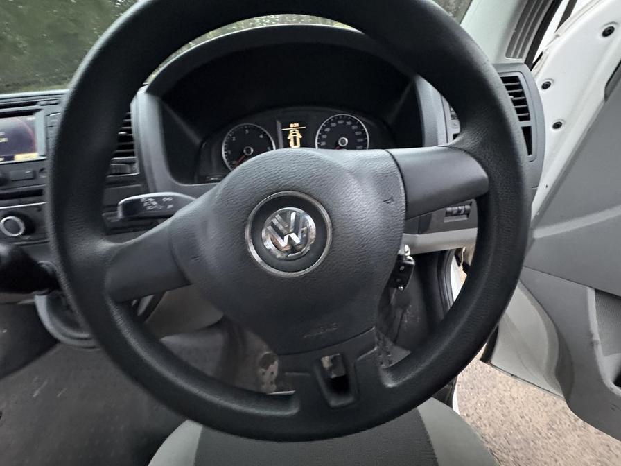 Used Volkswagen Transporter 2015 for sale - 76827028: Photo 4