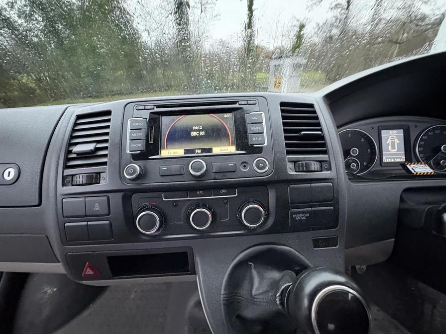 Used Volkswagen Transporter 2015 for sale - 76827028: Photo 6