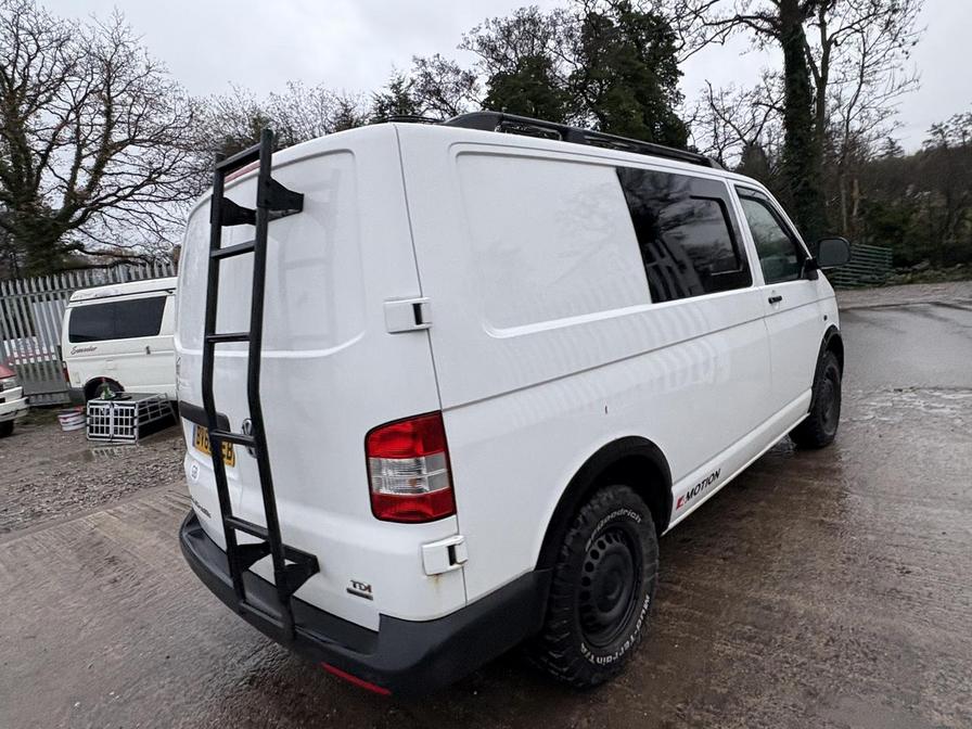 Used Volkswagen Transporter 2015 for sale - 76827028: Photo 8