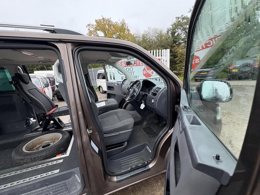 Used Volkswagen Caravelle 2012 for sale - 76410924: Photo 8