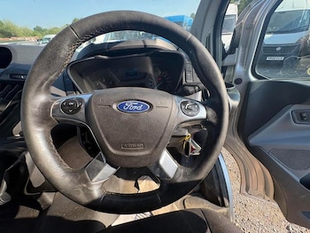 Used Ford Transit Custom 2017 for sale - 78730135: Photo