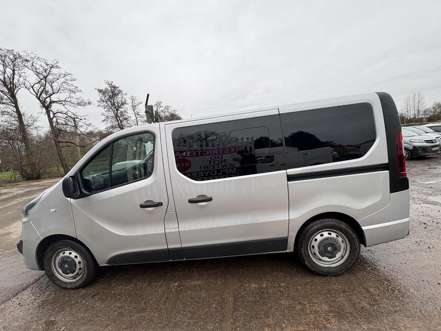 Used Vauxhall Vivaro 2016 for sale - 77615003: Photo 3